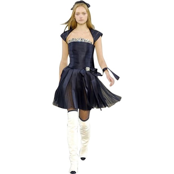CHANEL 06A Runway Crystal Ribbon Dress - Picture 1 of 3